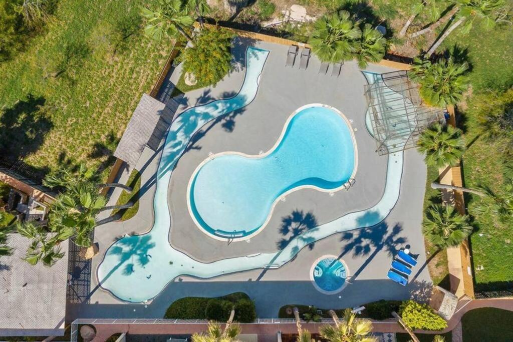 2 Bed 2 Bath Condo By Beach With Resort Pool جنوب جزيرة بادري المظهر الخارجي الصورة