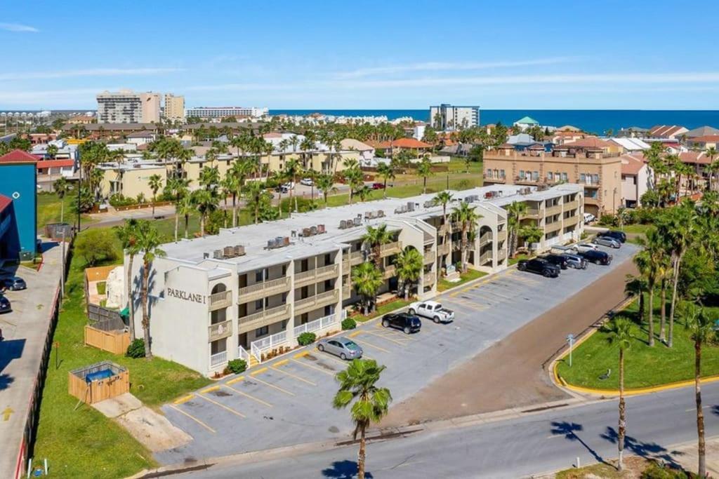2 Bed 2 Bath Condo By Beach With Resort Pool جنوب جزيرة بادري المظهر الخارجي الصورة