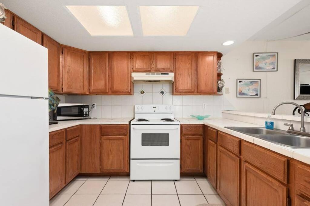 2 Bed 2 Bath Condo By Beach With Resort Pool جنوب جزيرة بادري المظهر الخارجي الصورة